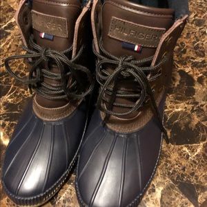 Tommy Hilfiger Duck boots TMCharlie Brown Size 11